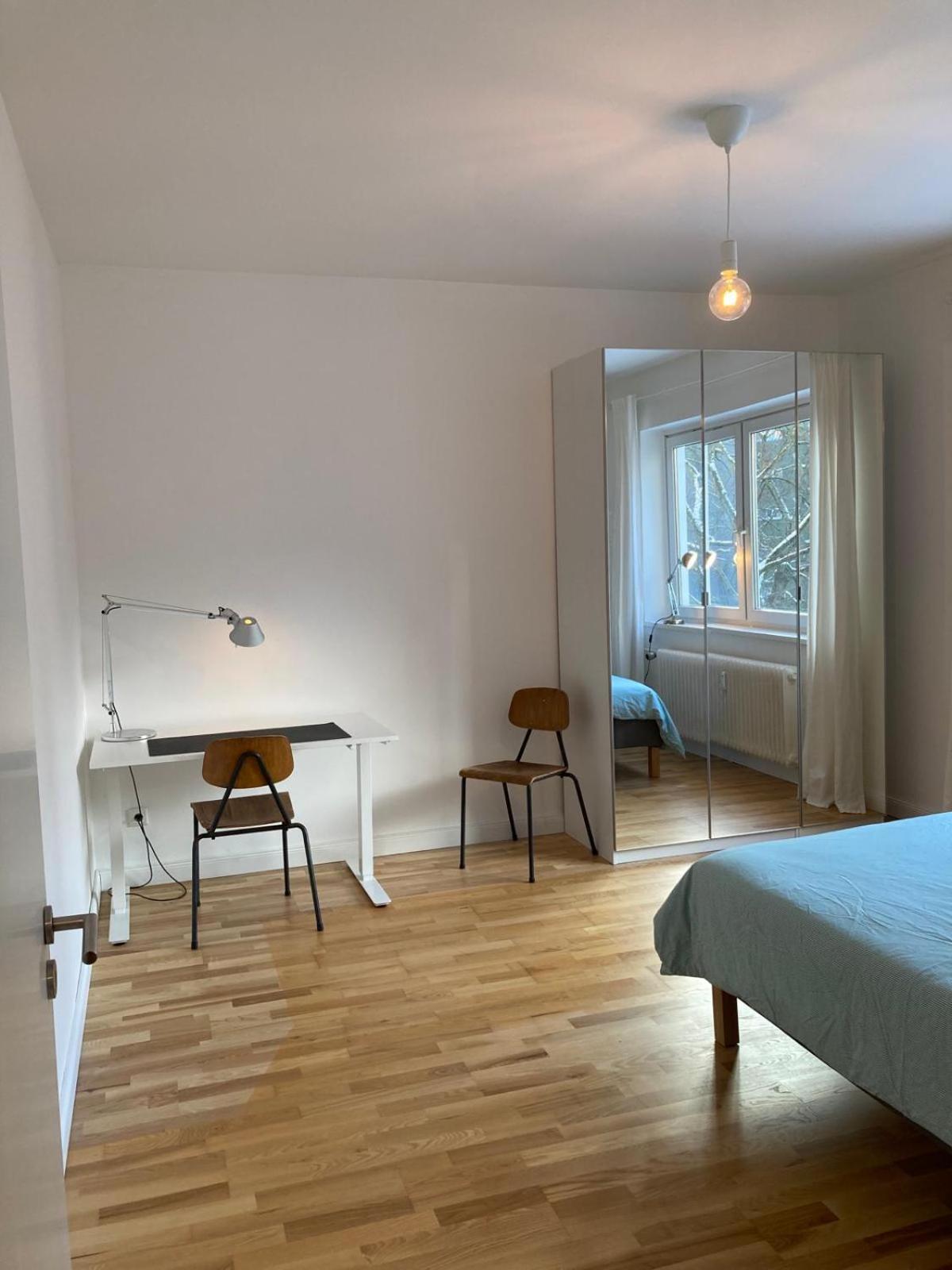 Privatunterkunft Canal-front At Maybachufer - Private In Newly Renovated 80 Sqm Two-bedroom