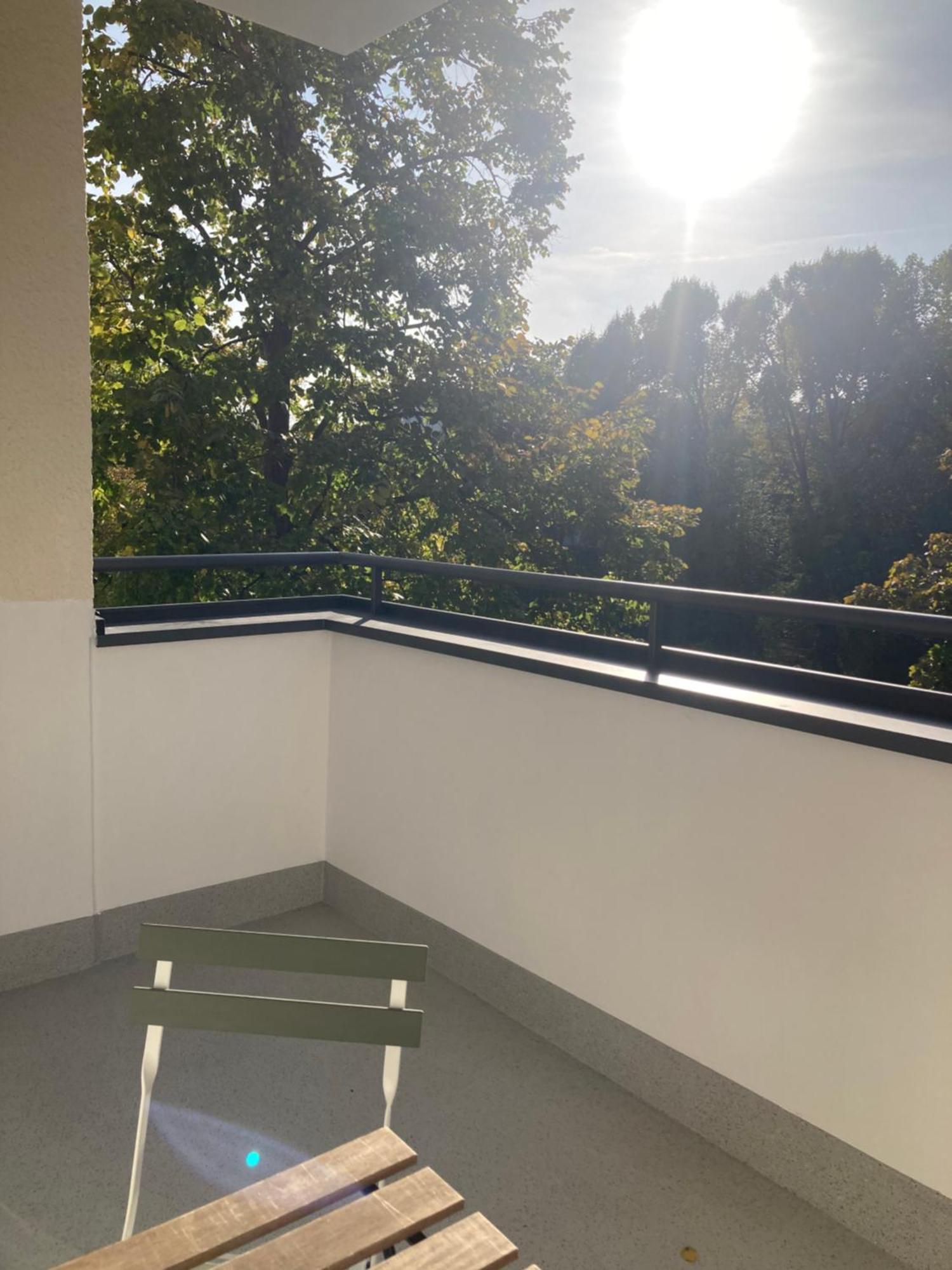 Canal-front At Maybachufer - Private In Newly Renovated 80 Sqm Two-bedroom Privatunterkunft