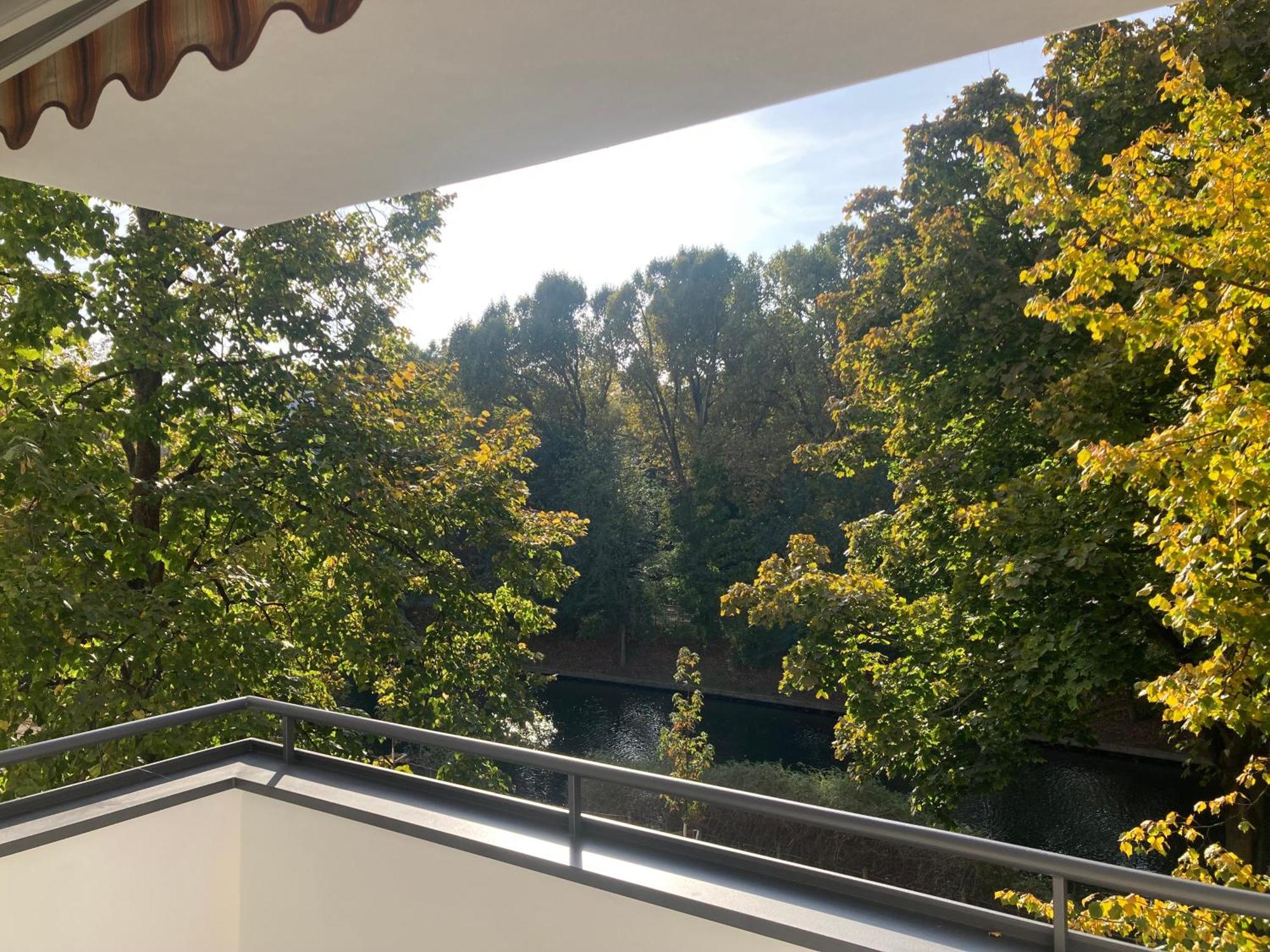 Canal-front At Maybachufer - Private In Newly Renovated 80 Sqm Two-bedroom * Berlin